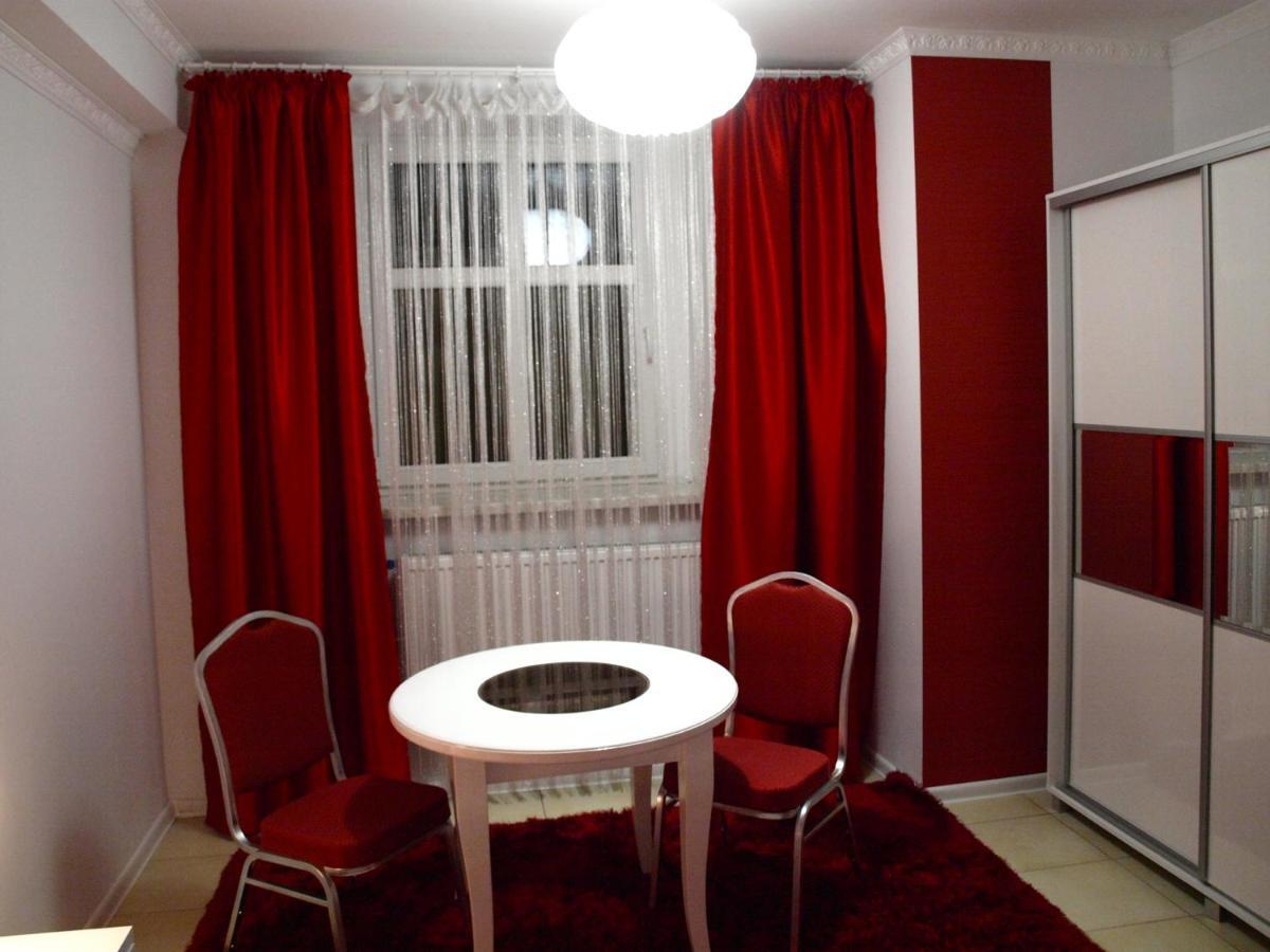 Palac Ogrodowa Tarnowskie Góry Quarto foto